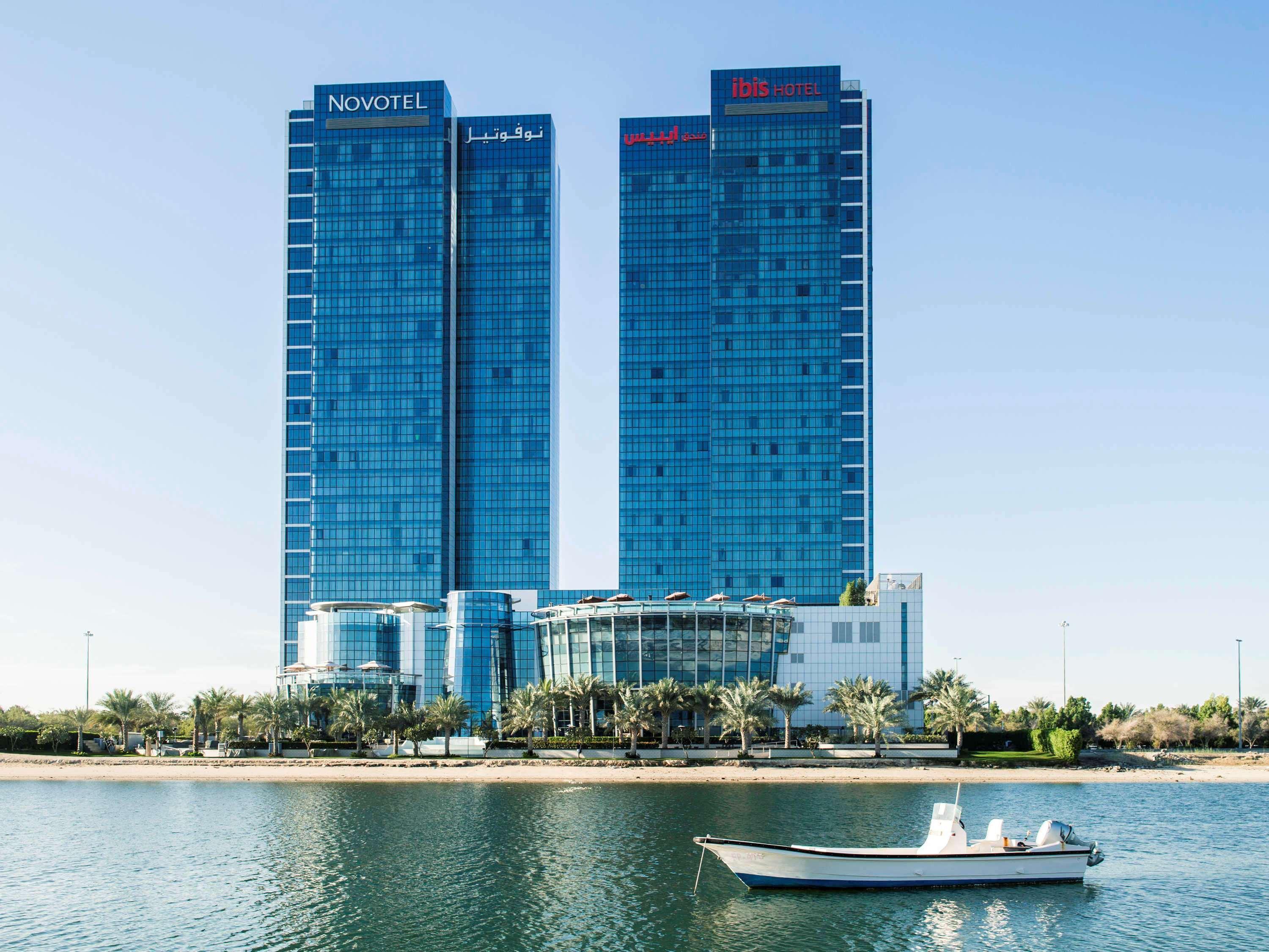 Novotel Abu Dhabi Gate Exterior photo