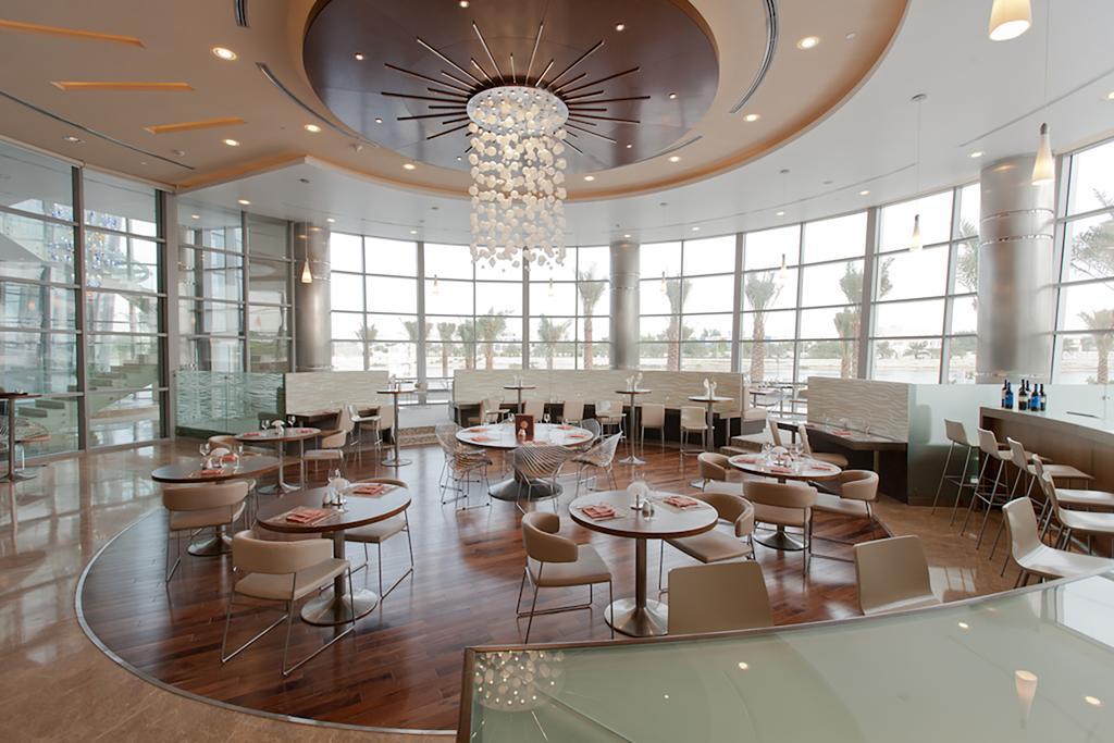 Novotel Abu Dhabi Gate Exterior photo